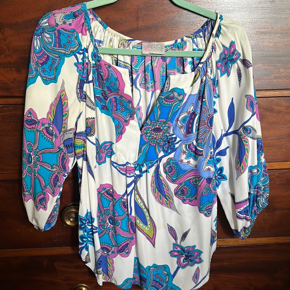 Alice & Trixie top
